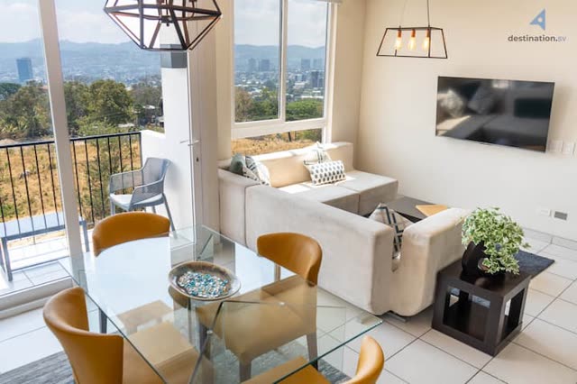 Vista Tower 1