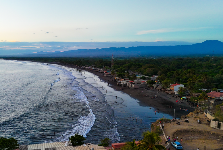 Destination Sv Propiedades Melos Beach House Acajutla 02